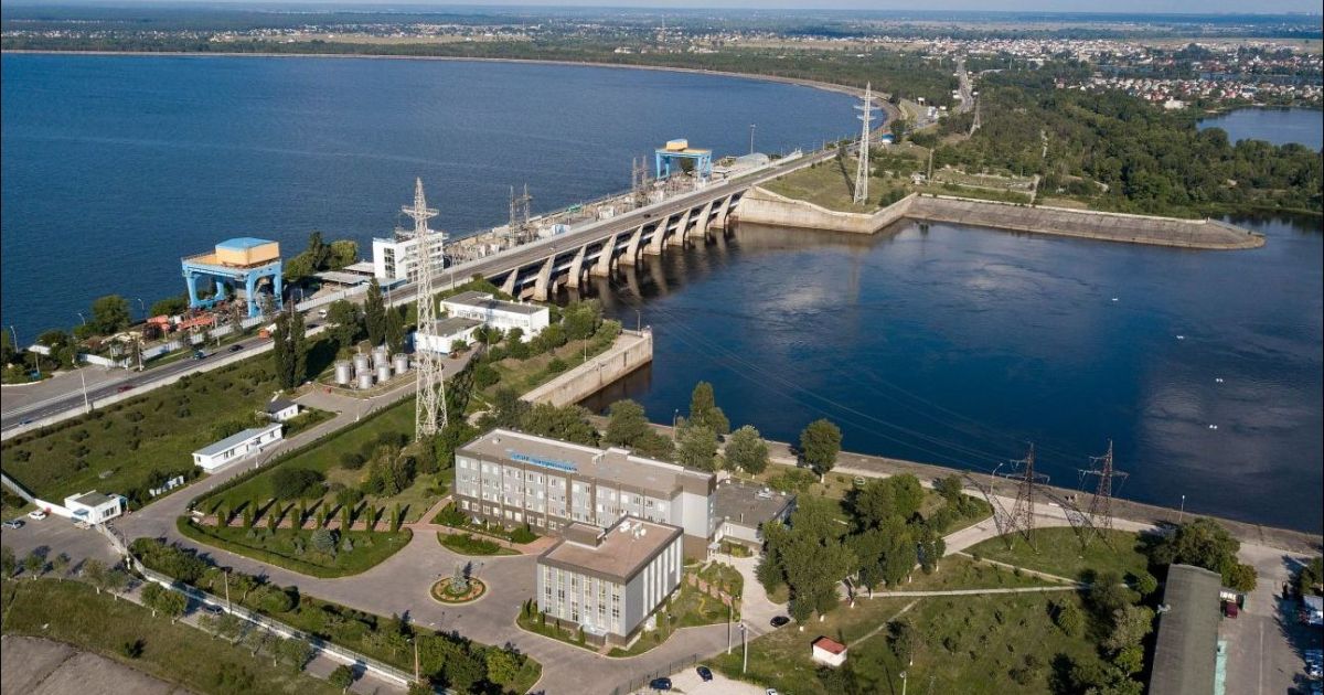 Киевская дамба